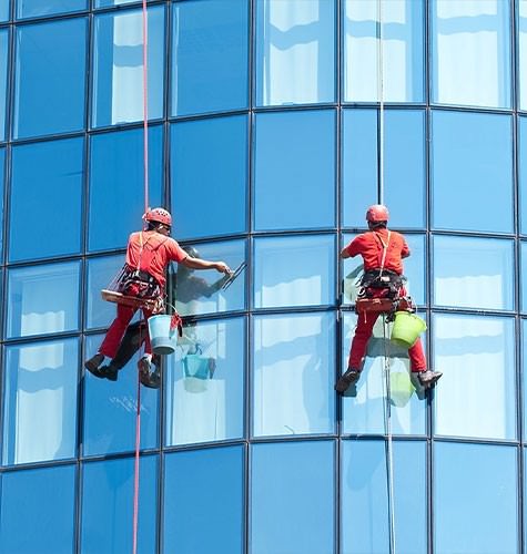 Мытье фасадов промальпинистами в Магнитогорске